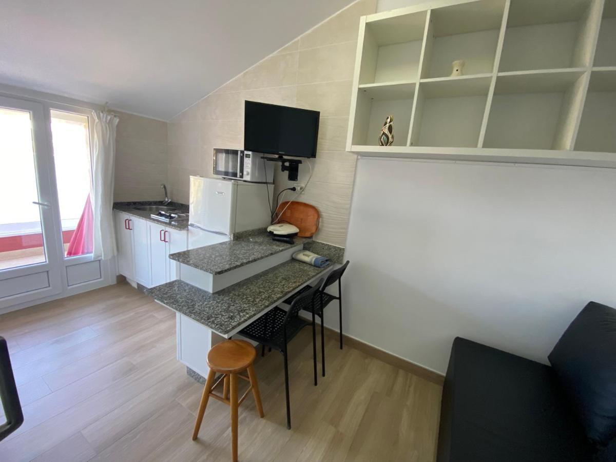 Apartamentos Sinas Playa Raxo Extérieur photo