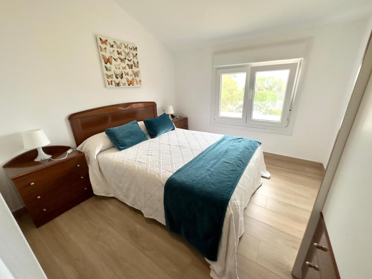 Apartamentos Sinas Playa Raxo Extérieur photo