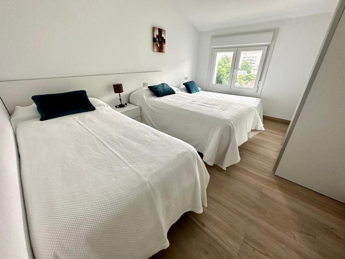 Apartamentos Sinas Playa Raxo Extérieur photo